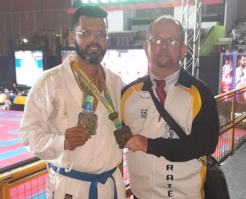26 medalhas foram conquistadas pela Academia Pequeno Dragão de Rolim de Moura, no Campeonato Brasileiro Interestilos, em São Paulo 26 medalhas foram conquistadas pela Academia Pequeno Dragão de Rolim de Moura, no Campeonato Brasileiro Interestilos, em São Paulo