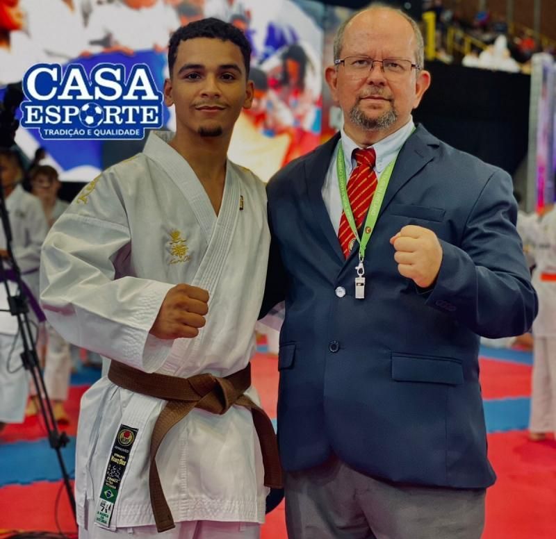 26 medalhas foram conquistadas pela Academia Pequeno Dragão de Rolim de Moura, no Campeonato Brasileiro Interestilos, em São Paulo 26 medalhas foram conquistadas pela Academia Pequeno Dragão de Rolim de Moura, no Campeonato Brasileiro Interestilos, em São Paulo