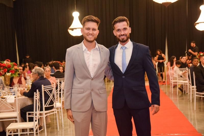 Clínica veterinária e pet shop Anjos de Patas de Rolim de Moura foi premiada como destaque pela revista Evidência Clínica veterinária e pet shop Anjos de Patas de Rolim de Moura foi premiada como destaque pela revista Evidência