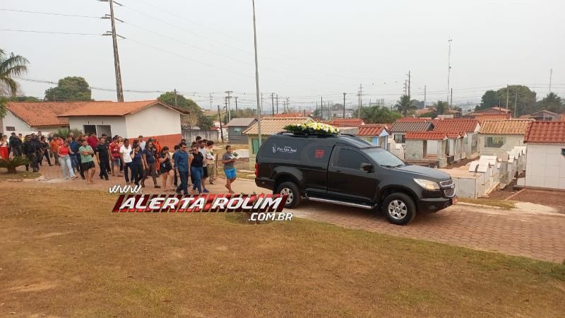 Cortejo fúnebre do policial penal Claudinei Pedro de Rolim de Moura Cortejo fúnebre do policial penal Claudinei Pedro de Rolim de Moura