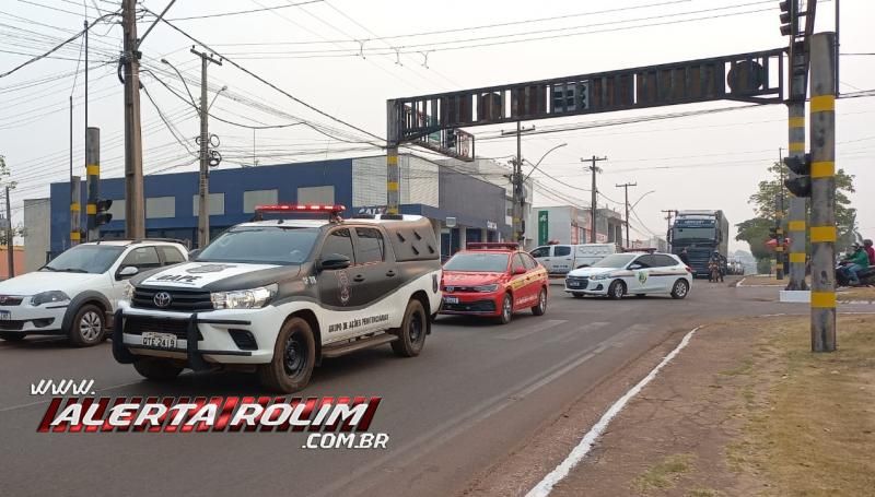 Cortejo fúnebre do policial penal Claudinei Pedro de Rolim de Moura Cortejo fúnebre do policial penal Claudinei Pedro de Rolim de Moura