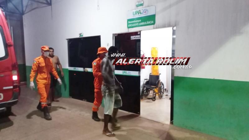NOITE SANGRENTA – Um homem foi baleado e outro esfaqueado no bairro Beira Rio, em Rolim de Moura NOITE SANGRENTA – Um homem foi baleado e outro esfaqueado no bairro Beira Rio, em Rolim de Moura