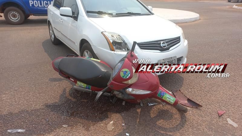 Segundo acidente de trânsito do dia também envolveu carro e moto, em Rolim de Moura Segundo acidente de trânsito do dia também envolveu carro e moto, em Rolim de Moura