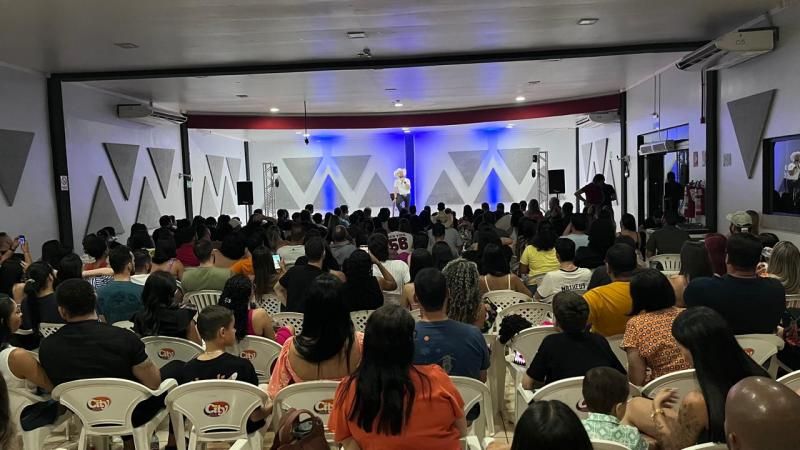 Show de Marcus Cirillo leva mais de 300 pessoas ao auditório do Sindsef Show de Marcus Cirillo leva mais de 300 pessoas ao auditório do Sindsef