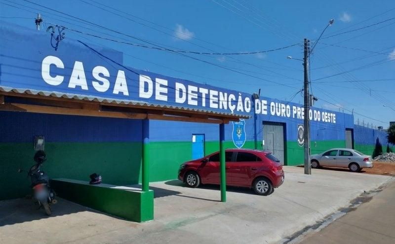 Abaixo-assinado denuncia gritaria e algazarra no presídio de Ouro Preto do Oeste; MP aciona direção da unidade prisional Abaixo-assinado denuncia gritaria e algazarra no presídio de Ouro Preto do Oeste; MP aciona direção da unidade prisional