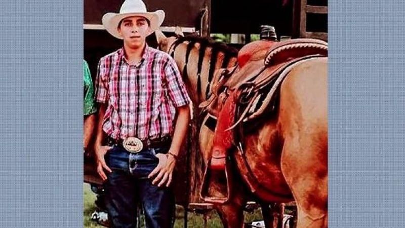 Acusados pelo assassinato de Juninho Laçador são condenados a mais de 23 anos de prisão, em Vilhena Acusados pelo assassinato de Juninho Laçador são condenados a mais de 23 anos de prisão, em Vilhena