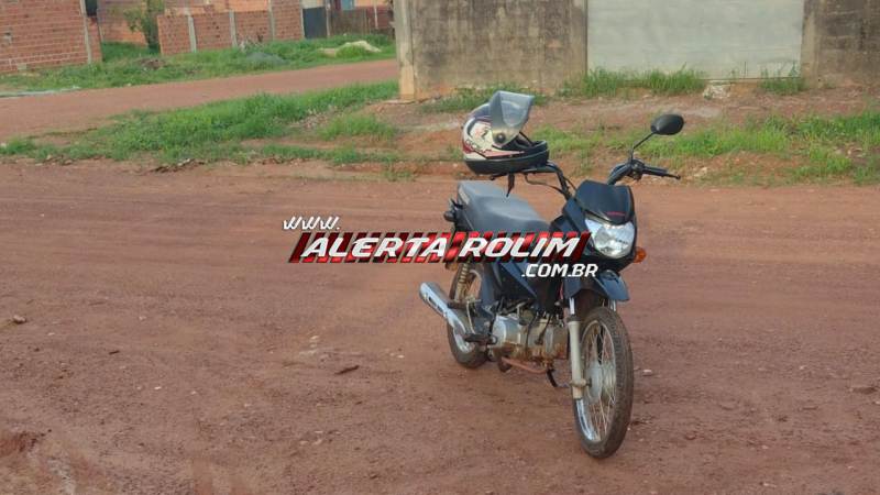 Caminhonete roubada e moto furtada foram recuperadas pela PM, em Rolim de Moura; 03 suspeitos foram presos Caminhonete roubada e moto furtada foram recuperadas pela PM, em Rolim de Moura; 03 suspeitos foram presos