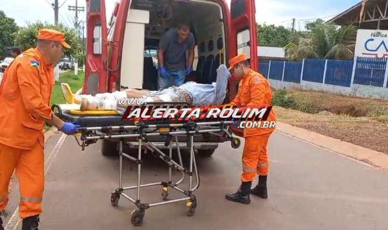 Grave acidente de trânsito deixou condutor de moto com fratura nas duas pernas, em Rolim de Moura Grave acidente de trânsito deixou condutor de moto com fratura nas duas pernas, em Rolim de Moura