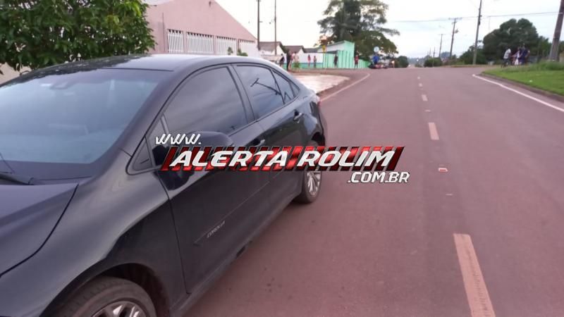 No segundo acidente registrado neste sábado, motociclista foi socorrido com fratura após colisão com carro no Beira Rio, em Rolim de Moura No segundo acidente registrado neste sábado, motociclista foi socorrido com fratura após colisão com carro no Beira Rio, em Rolim de Moura
