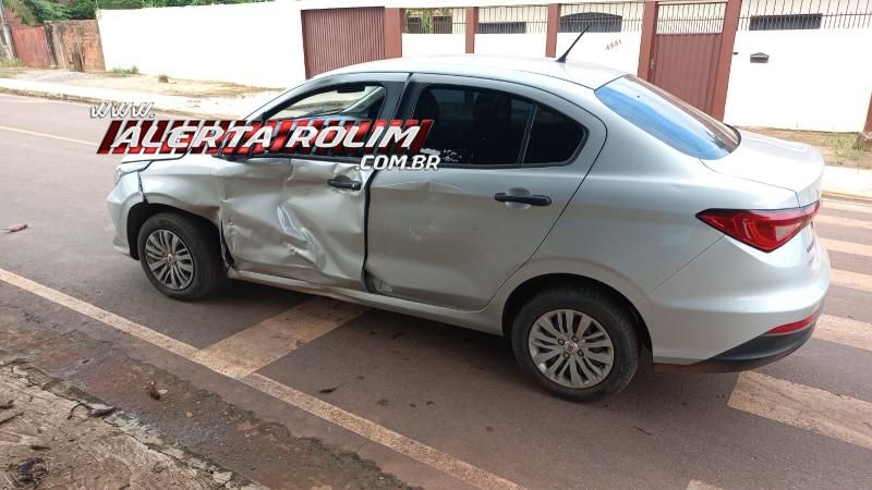 Segundo acidente do dia envolveu carro e moto e também deixou duas pessoas feridas, em Rolim de Moura Segundo acidente do dia envolveu carro e moto e também deixou duas pessoas feridas, em Rolim de Moura