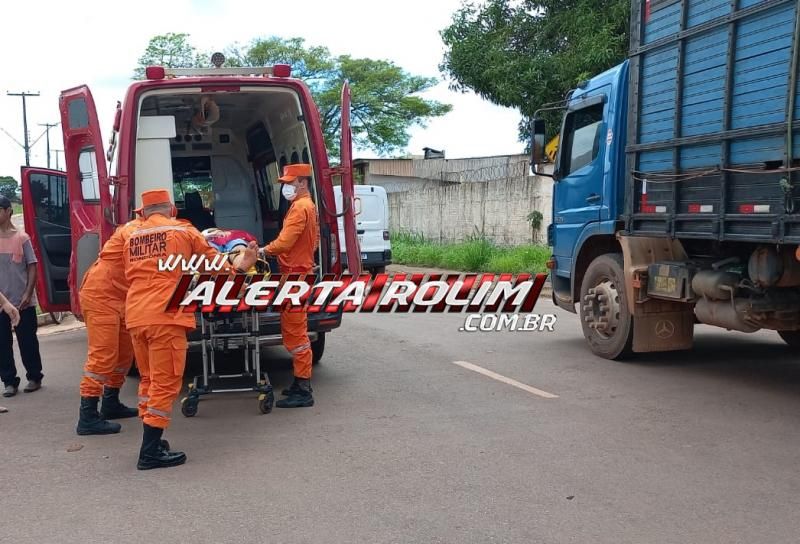 Segundo acidente do dia envolveu carro e moto e também deixou duas pessoas feridas, em Rolim de Moura Segundo acidente do dia envolveu carro e moto e também deixou duas pessoas feridas, em Rolim de Moura
