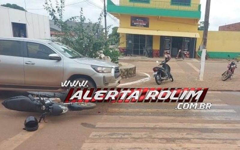 No segundo acidente de trânsito do dia, motociclista ficou ferido após bater na traseira de caminhonete, em Rolim de Moura No segundo acidente de trânsito do dia, motociclista ficou ferido após bater na traseira de caminhonete, em Rolim de Moura