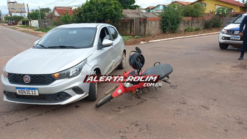 Acidente de trânsito envolvendo moto e carro foi registrado nesta tarde no bairro Planalto, em Rolim de Moura Acidente de trânsito envolvendo moto e carro foi registrado nesta tarde no bairro Planalto, em Rolim de Moura