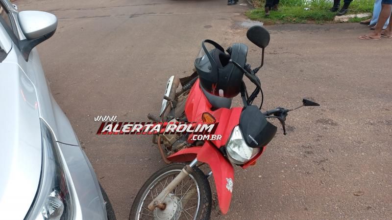 Acidente de trânsito envolvendo moto e carro foi registrado nesta tarde no bairro Planalto, em Rolim de Moura Acidente de trânsito envolvendo moto e carro foi registrado nesta tarde no bairro Planalto, em Rolim de Moura