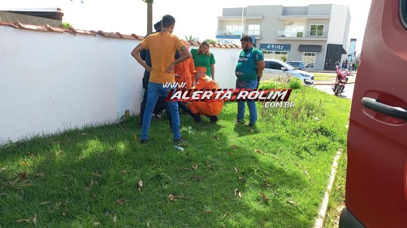 Acidente de trânsito foi registrado pela PM e bombeiros nesta tarde, em Rolim de Moura Acidente de trânsito foi registrado pela PM e bombeiros nesta tarde, em Rolim de Moura