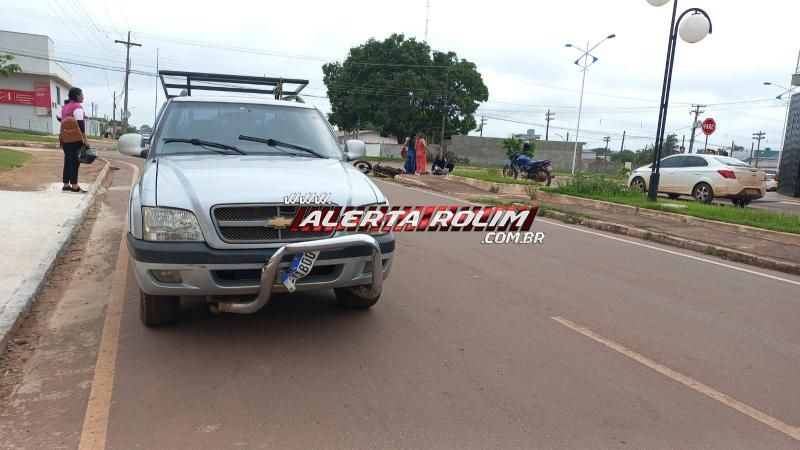 Acidente de trânsito nesta manhã deixou motociclista ferido, em Rolim de Moura Acidente de trânsito nesta manhã deixou motociclista ferido, em Rolim de Moura
