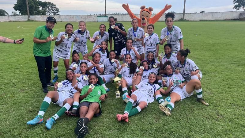 Rolim de Moura Esporte Clube conquista histórico título do Campeonato Rondoniense Feminino Rolim de Moura Esporte Clube conquista histórico título do Campeonato Rondoniense Feminino