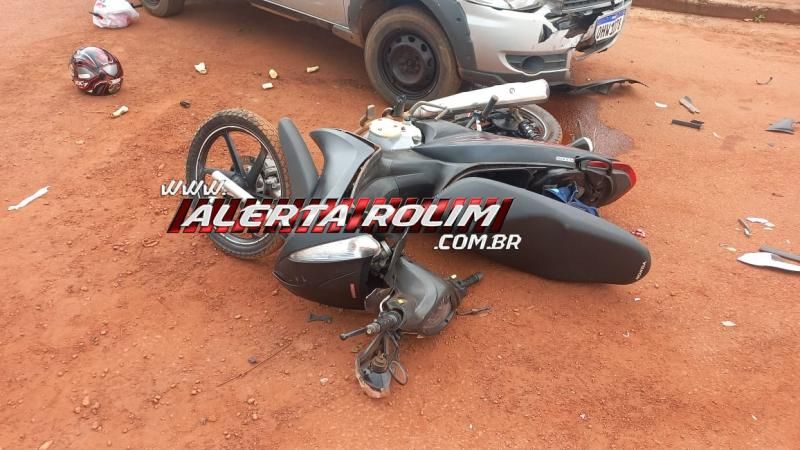 Primeiro acidente de trânsito do dia deixou motociclista ferido no bairro Cidade Alta, em Rolim de Moura Primeiro acidente de trânsito do dia deixou motociclista ferido no bairro Cidade Alta, em Rolim de Moura