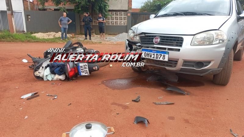 Primeiro acidente de trânsito do dia deixou motociclista ferido no bairro Cidade Alta, em Rolim de Moura Primeiro acidente de trânsito do dia deixou motociclista ferido no bairro Cidade Alta, em Rolim de Moura