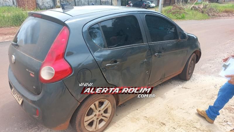 Acidente de trânsito deixou uma pessoa ferida nesta tarde, em Rolim de Moura Acidente de trânsito deixou uma pessoa ferida nesta tarde, em Rolim de Moura