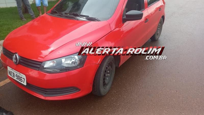 Acidente de trânsito envolvendo carro e moto deixou duas pessoas feridas nesta tarde em Rolim de Moura Acidente de trânsito envolvendo carro e moto deixou duas pessoas feridas nesta tarde em Rolim de Moura