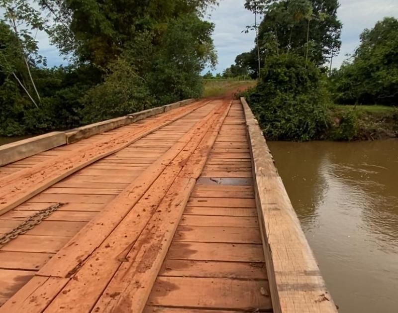 Ponte da linha 200 norte receberá ponte de aço concreto, em Rolim de Moura Ponte da linha 200 norte receberá ponte de aço concreto, em Rolim de Moura