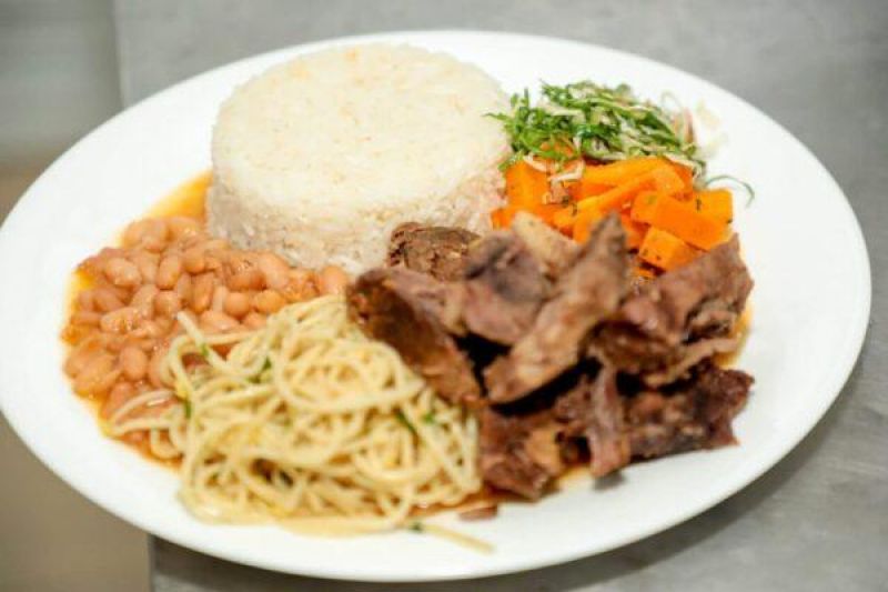 CASAL ROCHA - Parceria forte para o combate à fome e garantia de alimentação digna em Rondônia CASAL ROCHA - Parceria forte para o combate à fome e garantia de alimentação digna em Rondônia