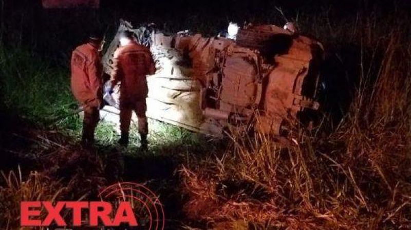 Colisão entre carro e carreta na BR-364 deixa uma vítima fatal em Vilhena Colisão entre carro e carreta na BR-364 deixa uma vítima fatal em Vilhena