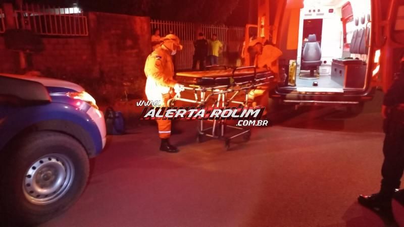 URGENTE - Dois homens foram esfaqueados em bar no bairro Cidade Alta nesta noite de sábado, em Rolim de Moura URGENTE - Dois homens foram esfaqueados em bar no bairro Cidade Alta nesta noite de sábado, em Rolim de Moura