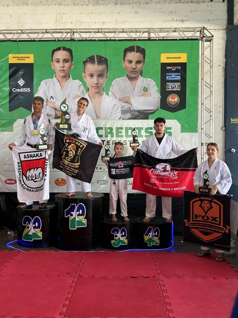 Academia Pequeno Dragão lidera a 1ª fase do campeonato estadual de karatê da FEKIR em Ji-Paraná Academia Pequeno Dragão lidera a 1ª fase do campeonato estadual de karatê da FEKIR em Ji-Paraná