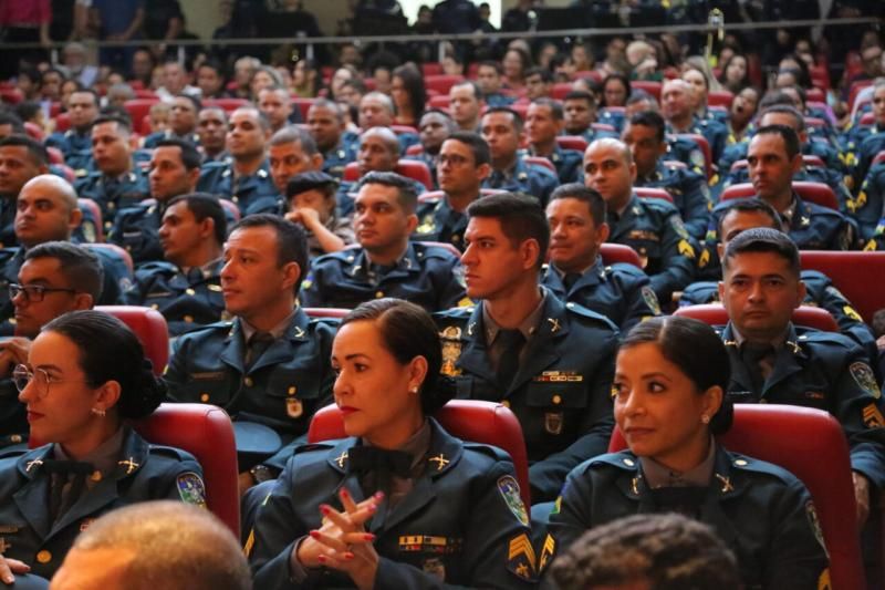 Formatura de novos sargentos da Polícia Militar comprova compromisso do governador Marcos Rocha com a Segurança Pública Formatura de novos sargentos da Polícia Militar comprova compromisso do governador Marcos Rocha com a Segurança Pública