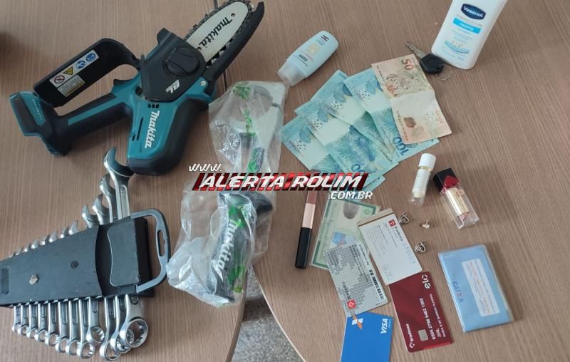 Mulher foi vítima de furto e, após ação rápida da PM, um suspeito foi preso em flagrante, em Rolim de Moura Mulher foi vítima de furto e, após ação rápida da PM, um suspeito foi preso em flagrante, em Rolim de Moura