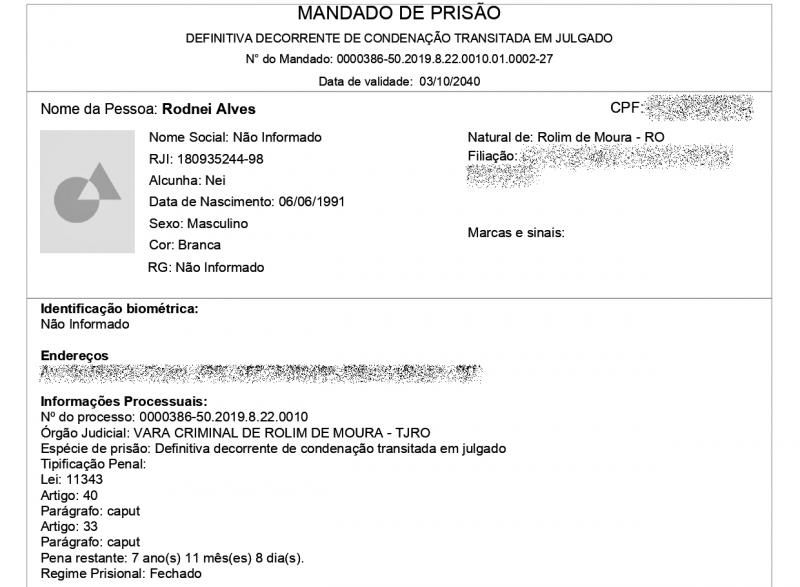 Rolimourense acusado de crime de tráfico de drogas, foi preso pela equipe da PTRAN da Polícia Militar do 10º Batalhão Rolimourense acusado de crime de tráfico de drogas, foi preso pela equipe da PTRAN da Polícia Militar do 10º Batalhão
