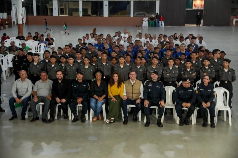Valores éticos e de cidadania são impulsionados pelo governador Marcos Rocha aos jovens do Programa Policial Militar Mirim Valores éticos e de cidadania são impulsionados pelo governador Marcos Rocha aos jovens do Programa Policial Militar Mirim