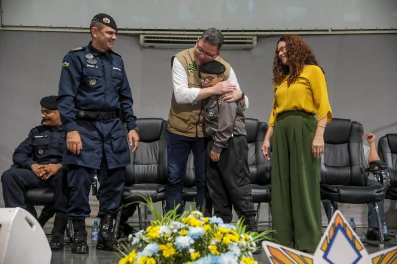 Valores éticos e de cidadania são impulsionados pelo governador Marcos Rocha aos jovens do Programa Policial Militar Mirim Valores éticos e de cidadania são impulsionados pelo governador Marcos Rocha aos jovens do Programa Policial Militar Mirim