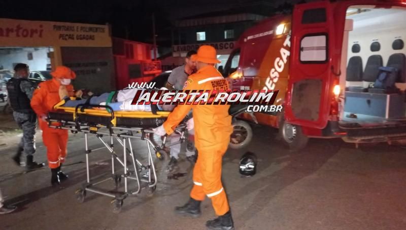 Acidente de trânsito deixou motociclista com fratura em um dos braços nesta noite, em Rolim de Moura Acidente de trânsito deixou motociclista com fratura em um dos braços nesta noite, em Rolim de Moura