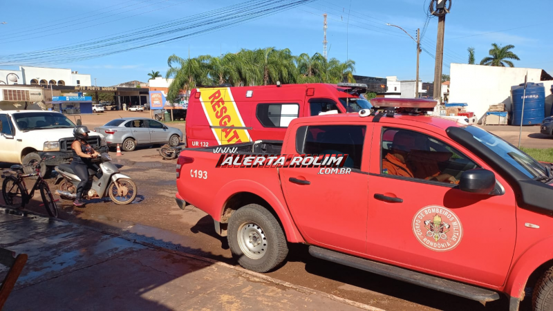 Acidente de trânsito mobilizou PM e bombeiros nesta manhã, em Rolim de Moura Acidente de trânsito mobilizou PM e bombeiros nesta manhã, em Rolim de Moura