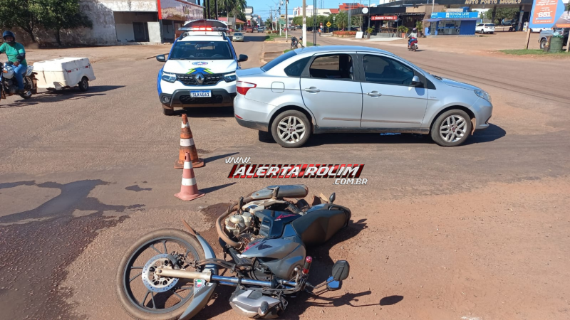 Acidente de trânsito mobilizou PM e bombeiros nesta manhã, em Rolim de Moura Acidente de trânsito mobilizou PM e bombeiros nesta manhã, em Rolim de Moura