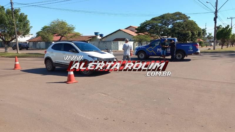 Passageira de mototáxi foi arremessada sobre o teto do veículo em acidente de trânsito, em Rolim de Moura - Veja o vídeo da colisão Passageira de mototáxi foi arremessada sobre o teto do veículo em acidente de trânsito, em Rolim de Moura - Veja o vídeo da colisão