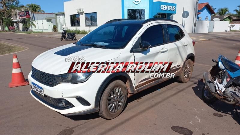 Passageira de mototáxi foi arremessada sobre o teto do veículo em acidente de trânsito, em Rolim de Moura - Veja o vídeo da colisão Passageira de mototáxi foi arremessada sobre o teto do veículo em acidente de trânsito, em Rolim de Moura - Veja o vídeo da colisão