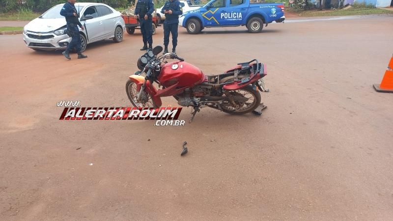Acidente de trânsito deixou uma pessoa ferida nesta manhã em Rolim de Moura Acidente de trânsito deixou uma pessoa ferida nesta manhã em Rolim de Moura