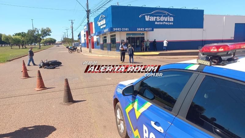 Acidente de trânsito evolvendo carro e moto deixou um ferido nesta quinta-feira, em Rolim de Moura Acidente de trânsito evolvendo carro e moto deixou um ferido nesta quinta-feira, em Rolim de Moura