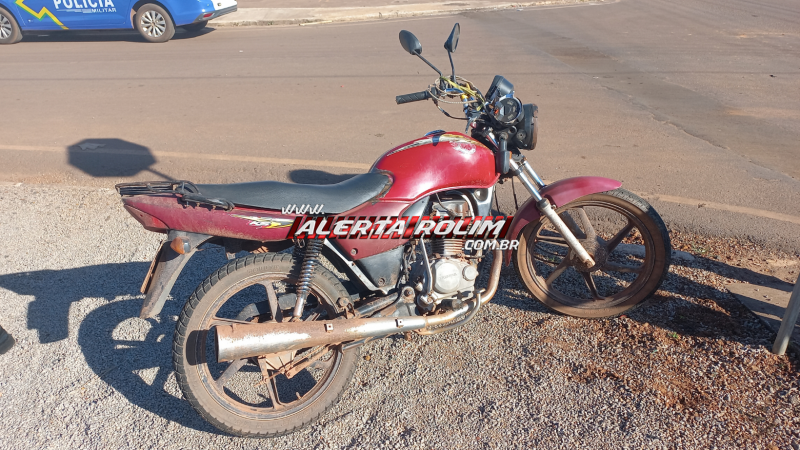 Acidente de trânsito foi registrado nesta tarde em Rolim de Moura Acidente de trânsito foi registrado nesta tarde em Rolim de Moura