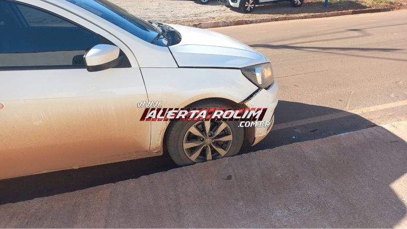 Acidente de trânsito foi registrado nesta tarde em Rolim de Moura Acidente de trânsito foi registrado nesta tarde em Rolim de Moura