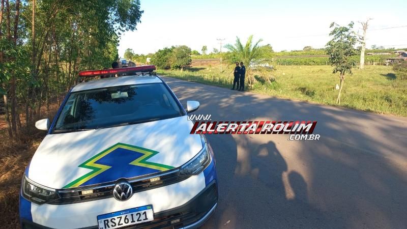 ATUALIZADA - Identificado motorista que morreu após veículo capotar na RO 010 em Rolim de Moura ATUALIZADA - Identificado motorista que morreu após veículo capotar na RO 010 em Rolim de Moura