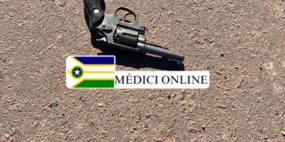 Moradores encontram arma jogada na rua e acionam a Polícia Militar, em Presidente Médici Moradores encontram arma jogada na rua e acionam a Polícia Militar, em Presidente Médici