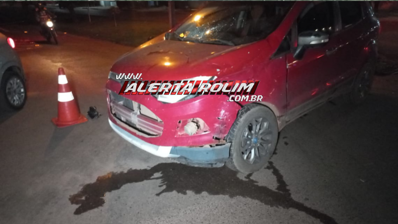 Acidente entre carro e moto é registrado no bairro Planalto em Rolim de Moura Acidente entre carro e moto é registrado no bairro Planalto em Rolim de Moura
