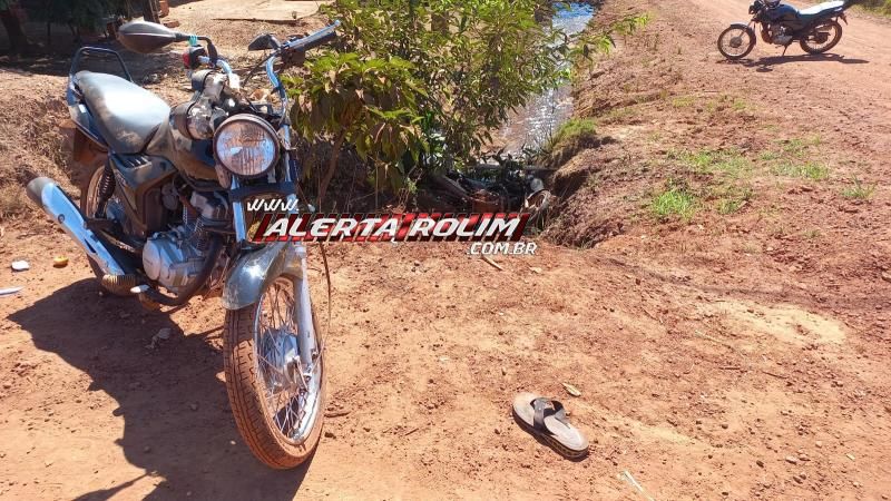 Criança fraturou uma das pernas em acidente envolvendo duas motos em Rolim de Moura Criança fraturou uma das pernas em acidente envolvendo duas motos em Rolim de Moura