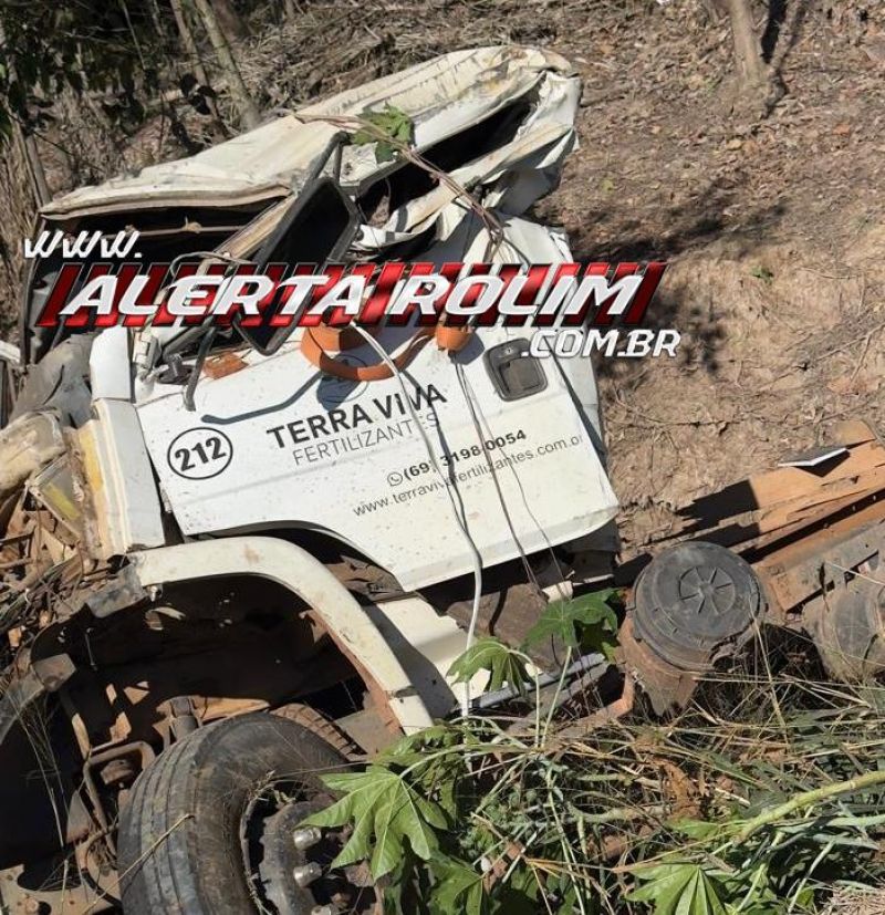 ATUALIZAÇÃO -Identificado motorista de Rolim de Moura que morreu em acidente na BR-435 ATUALIZAÇÃO -Identificado motorista de Rolim de Moura que morreu em acidente na BR-435