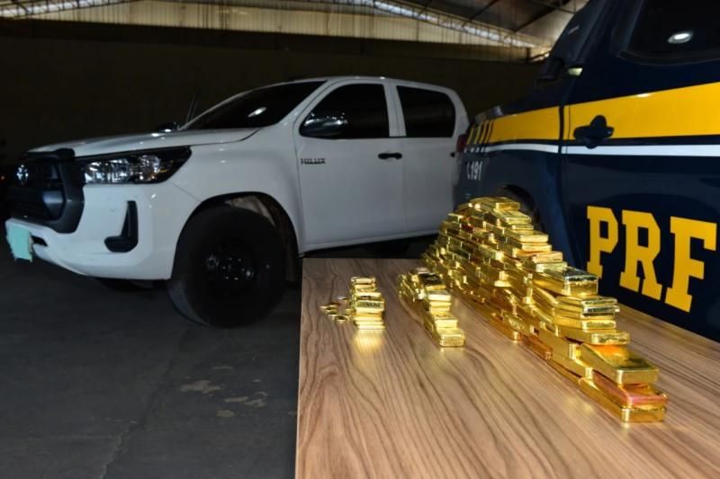 Homem preso com R$ 60 milhões em barras de ouro é empresário em Rondônia Homem preso com R$ 60 milhões em barras de ouro é empresário em Rondônia